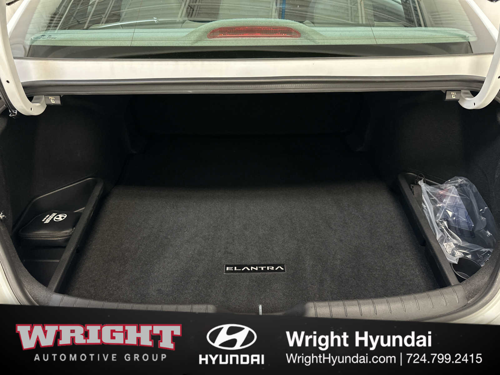 2025 Hyundai Elantra SEL - Photo 14