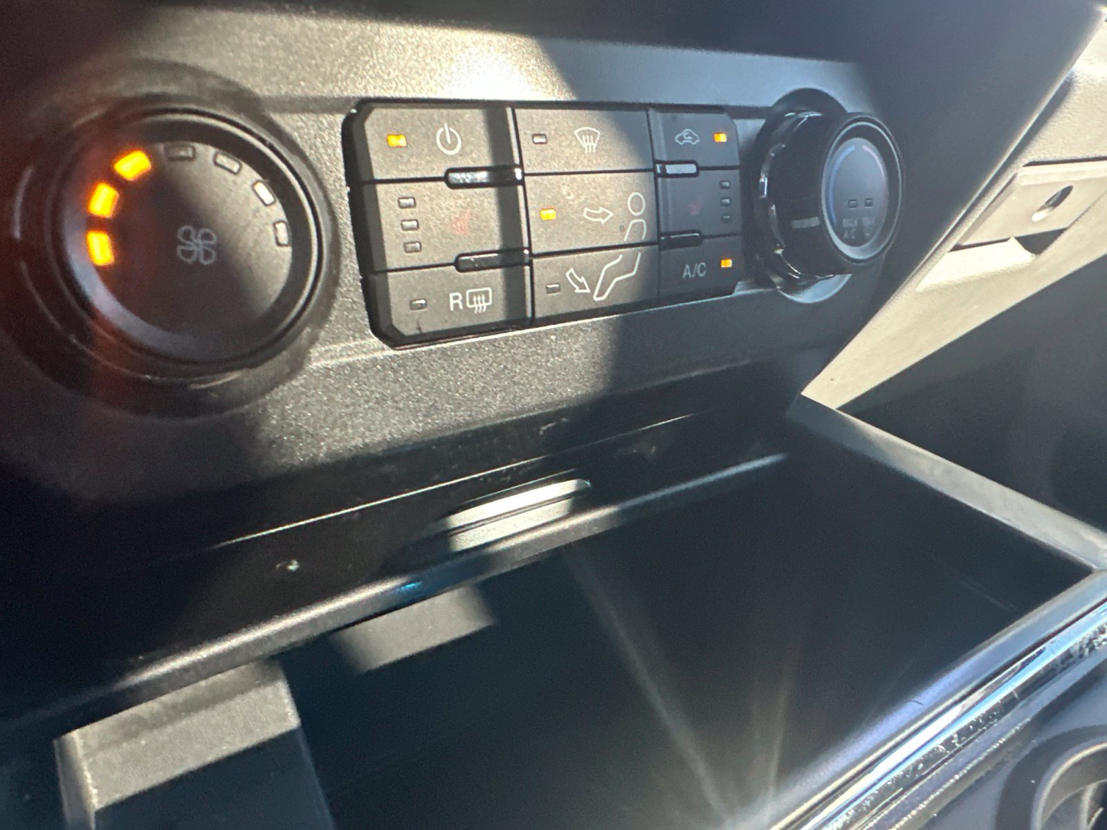 Used 2022 Ford F-450SD XLT Truck