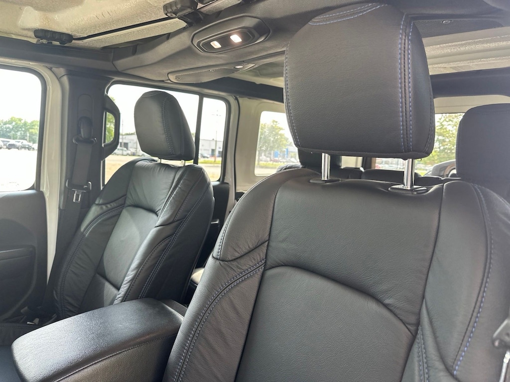 Used 2024 Jeep Wrangler Rubicon SUV