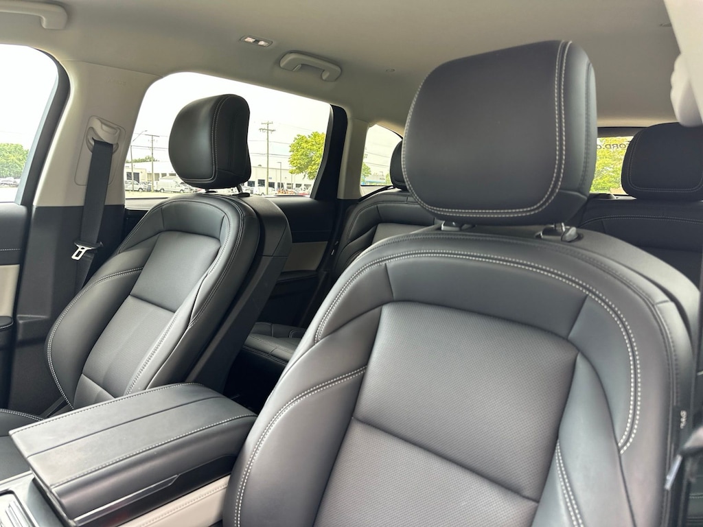 Used 2025 Lincoln Nautilus Premiere SUV