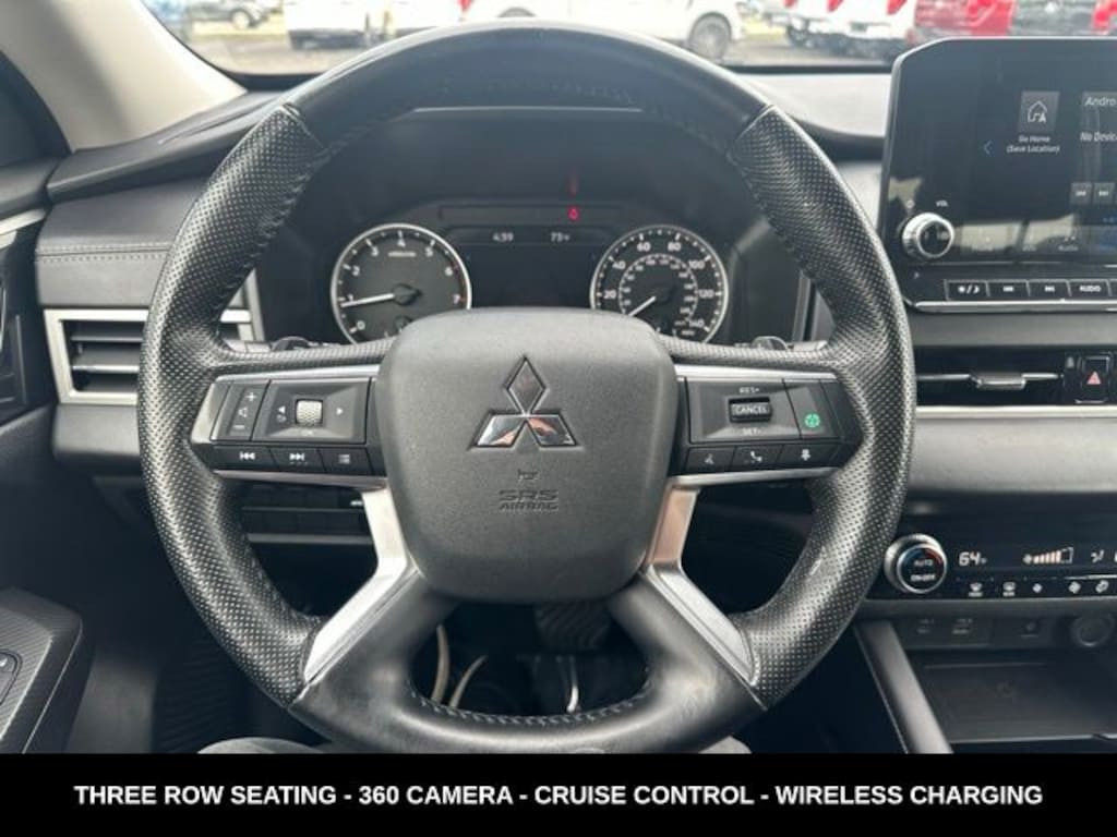 Used 2024 Mitsubishi Outlander SE SUV