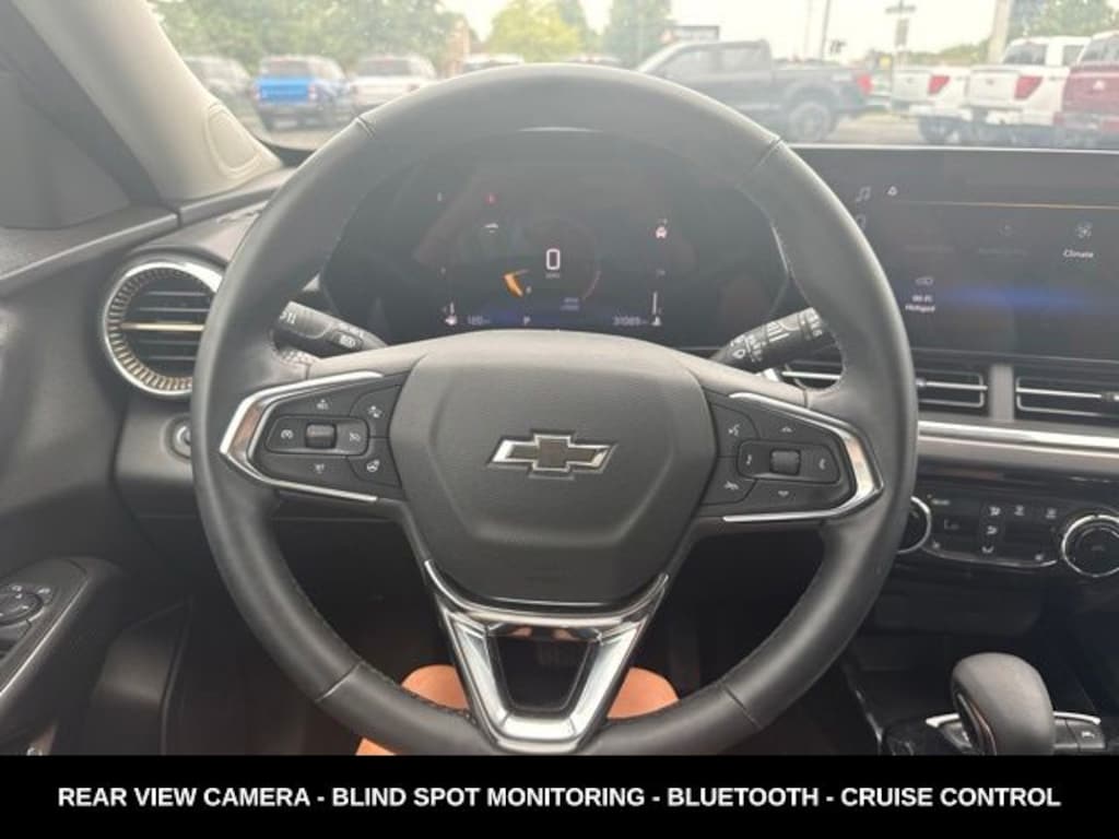 Used 2025 Chevrolet Trax Activ SUV