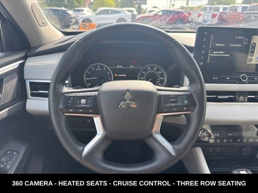 Used 2025 Mitsubishi Outlander SE SUV