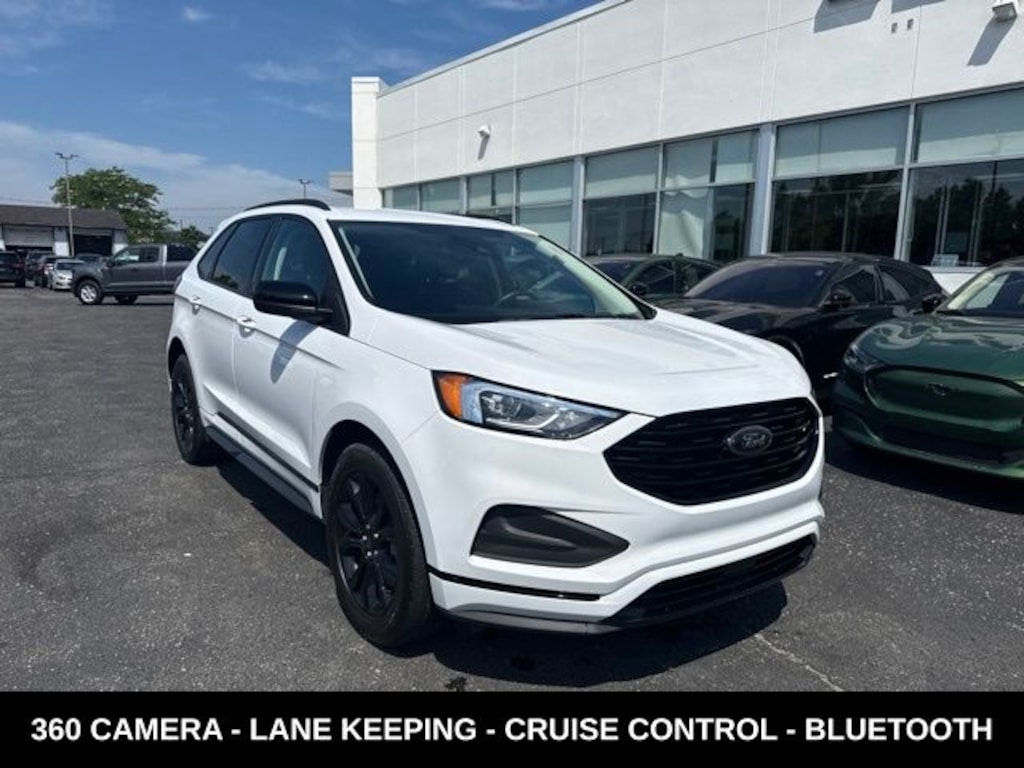 Used 2024 Ford Edge SE SUV