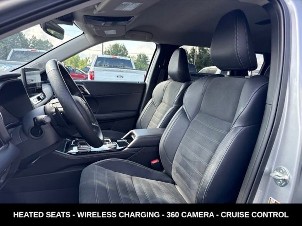 Used 2025 Mitsubishi Outlander SE SUV