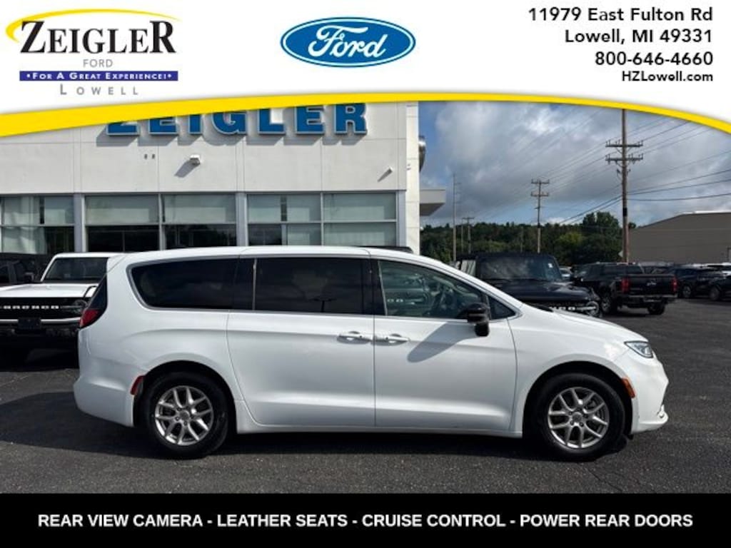 Used 2024 Chrysler Pacifica Touring L Van Passenger Van