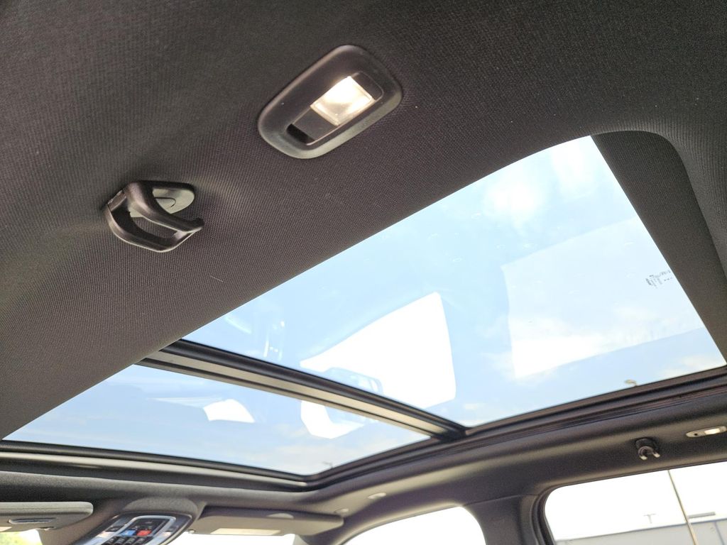 2026 RAM 1500 Laramie - Photo 26