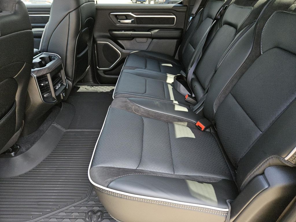 2026 RAM 1500 Laramie - Photo 27