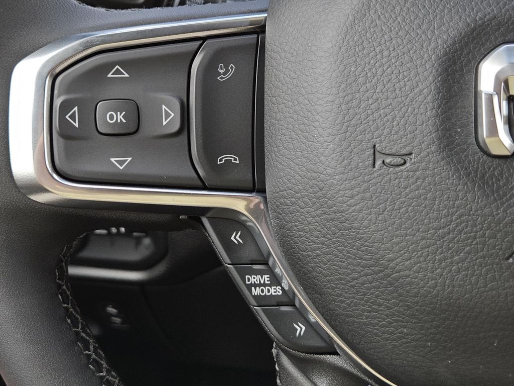 2026 RAM 1500 Laramie - Photo 18