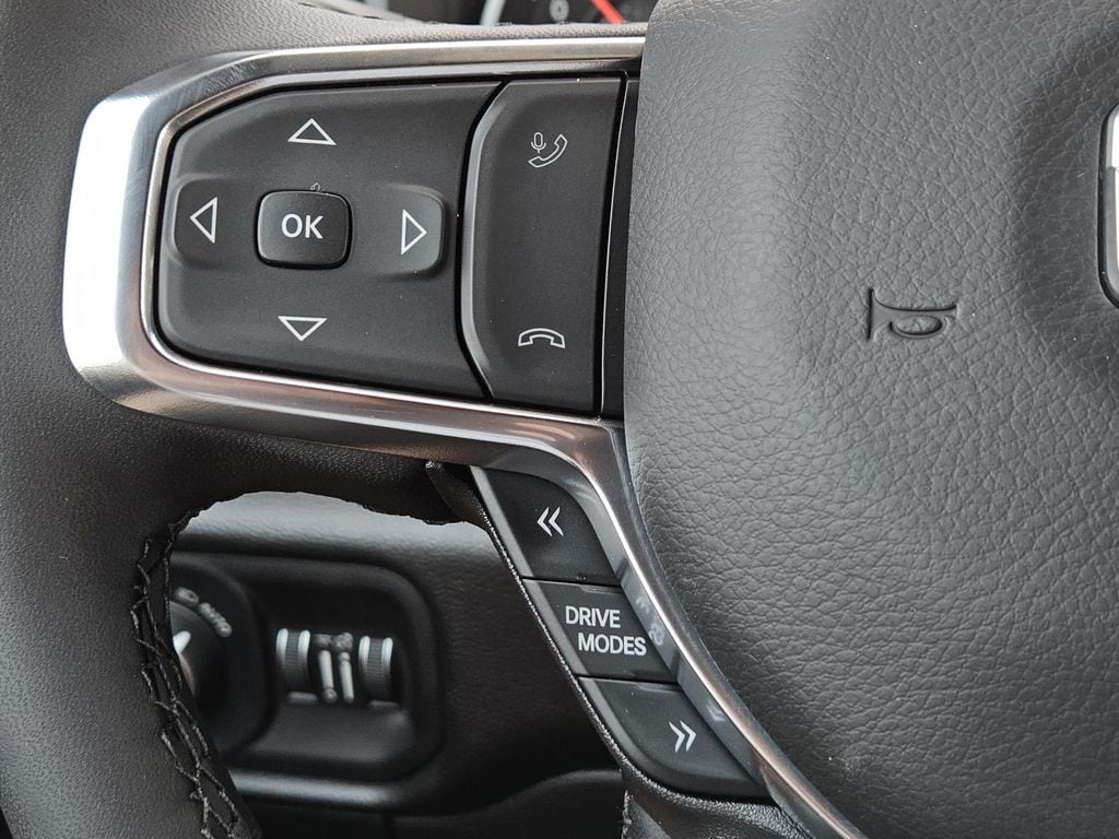 2026 RAM 1500 Laramie - Photo 17