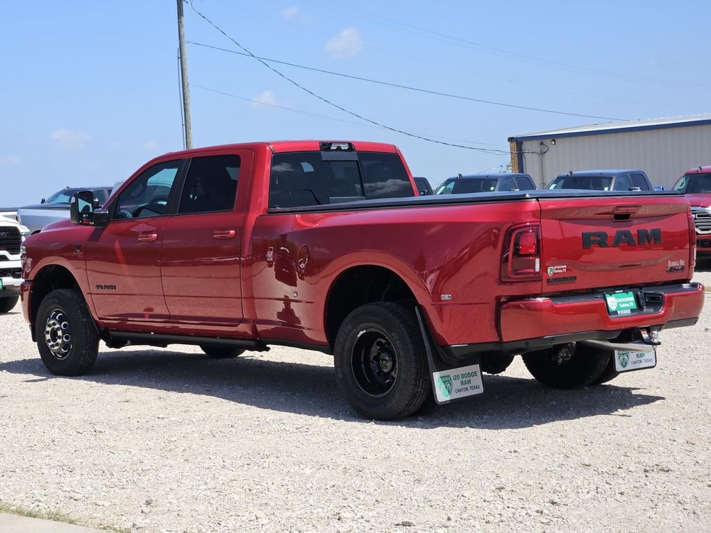 New 2026 Ram 3500 LARAMIE CREW CAB 4X4 8' BOX Pickup