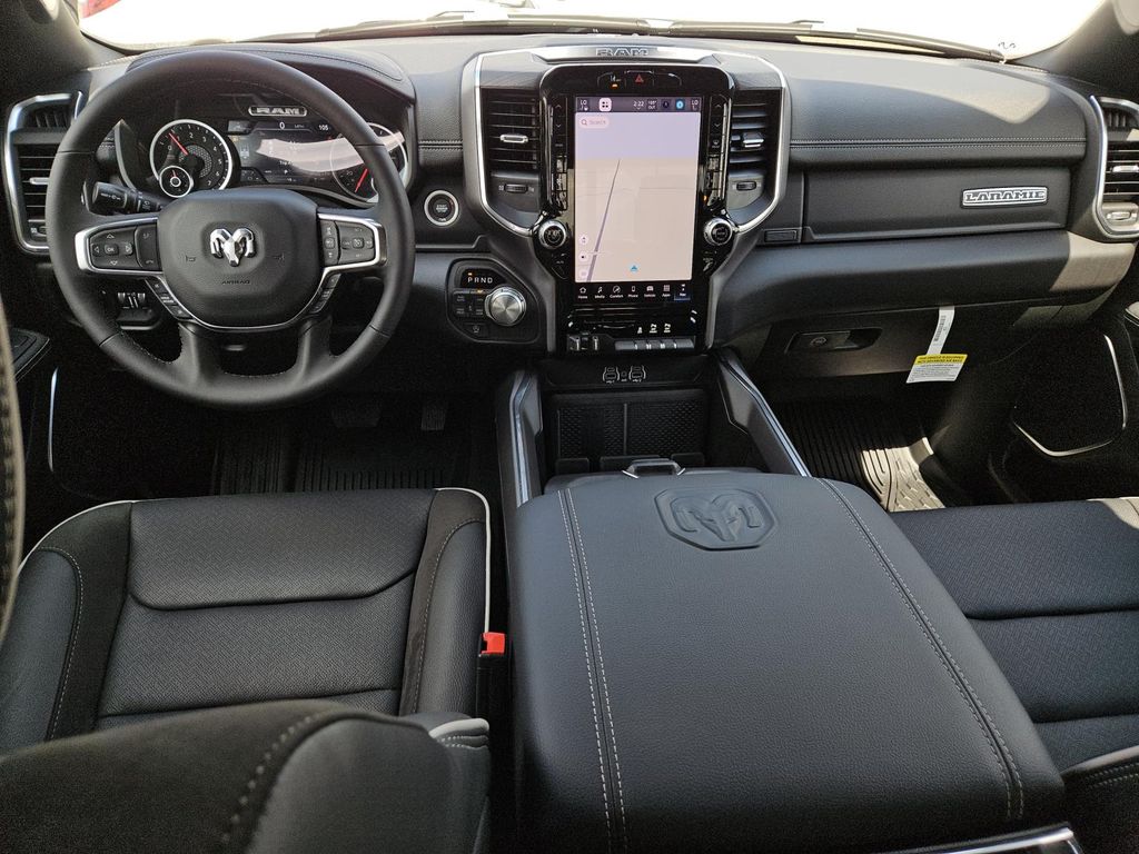 2026 RAM 1500 Laramie - Photo 11