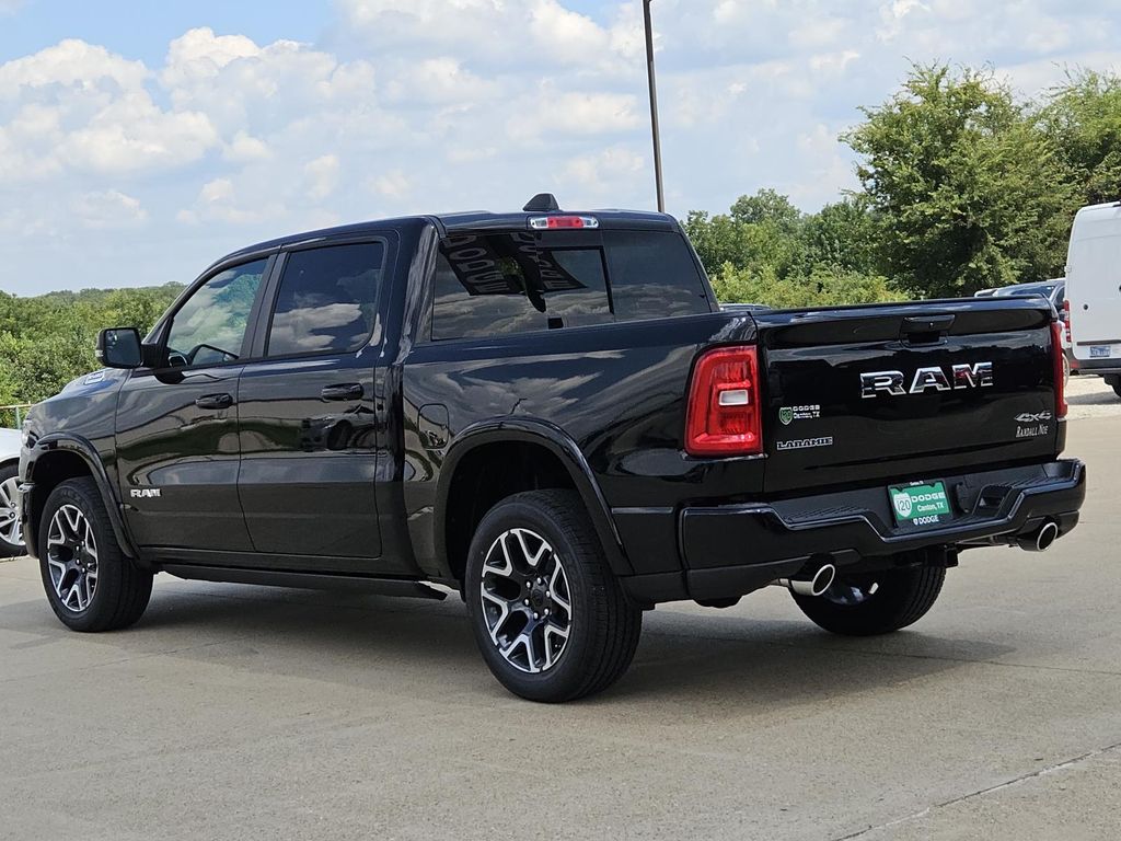 2026 RAM 1500 Laramie - Photo 4