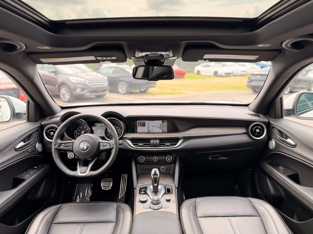 Used 2023 Alfa Romeo Stelvio Ti SUV