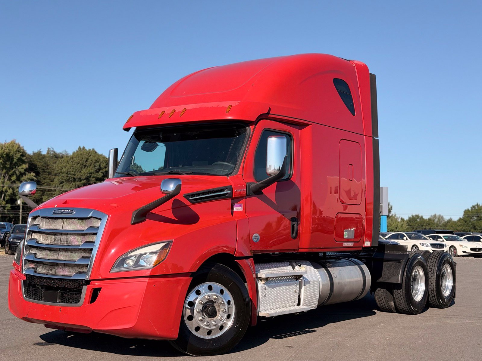 Used 2019 Freightliner Cascadia 126