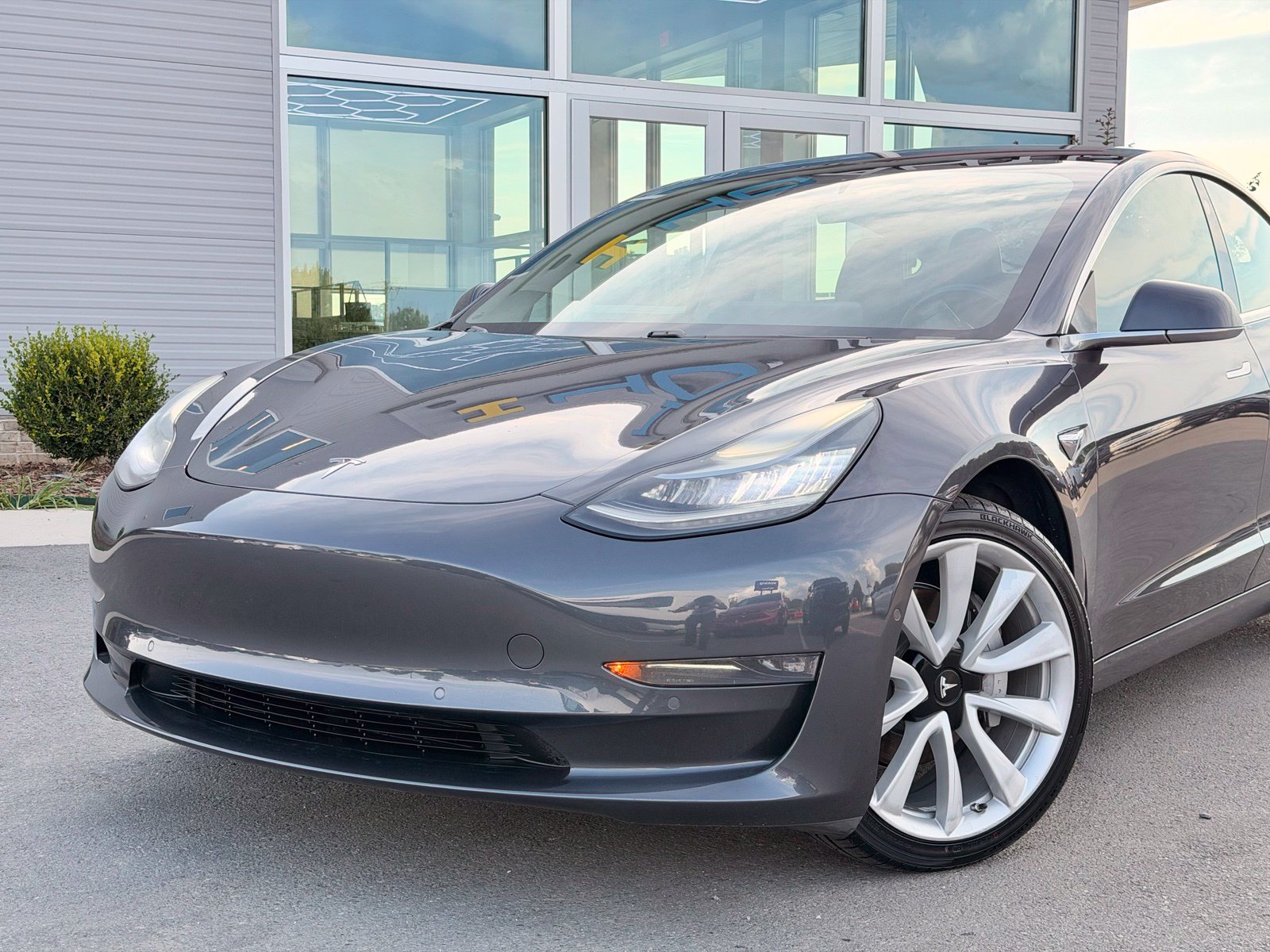 Used 2018 Tesla Model 3 Mid Range Sedan