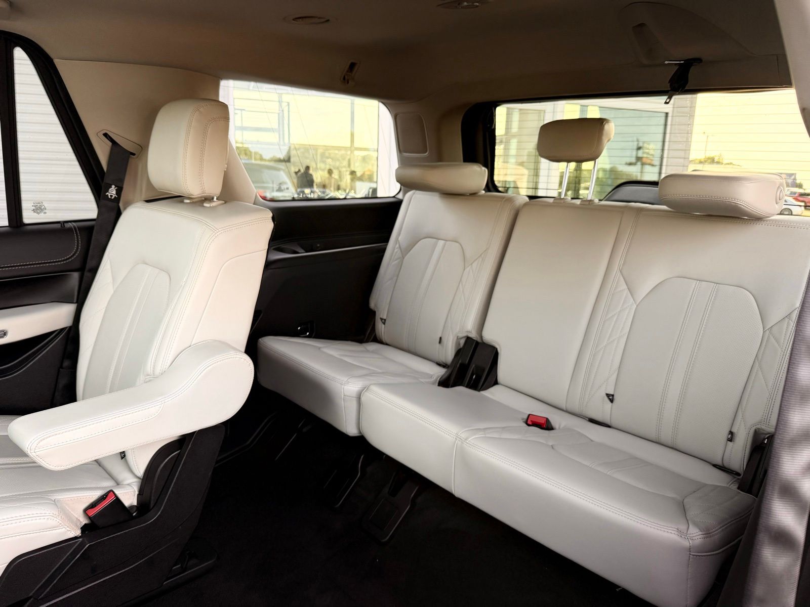2020 Ford Expedition Platinum - Photo 21