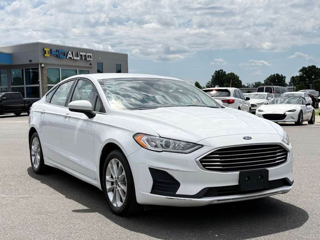 Used 2020 Ford Fusion Hybrid SE Sedan