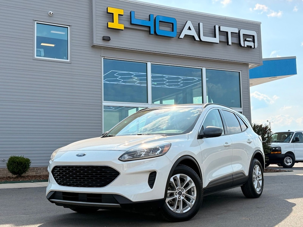 Used 2022 Ford Escape Hybrid SE SUV