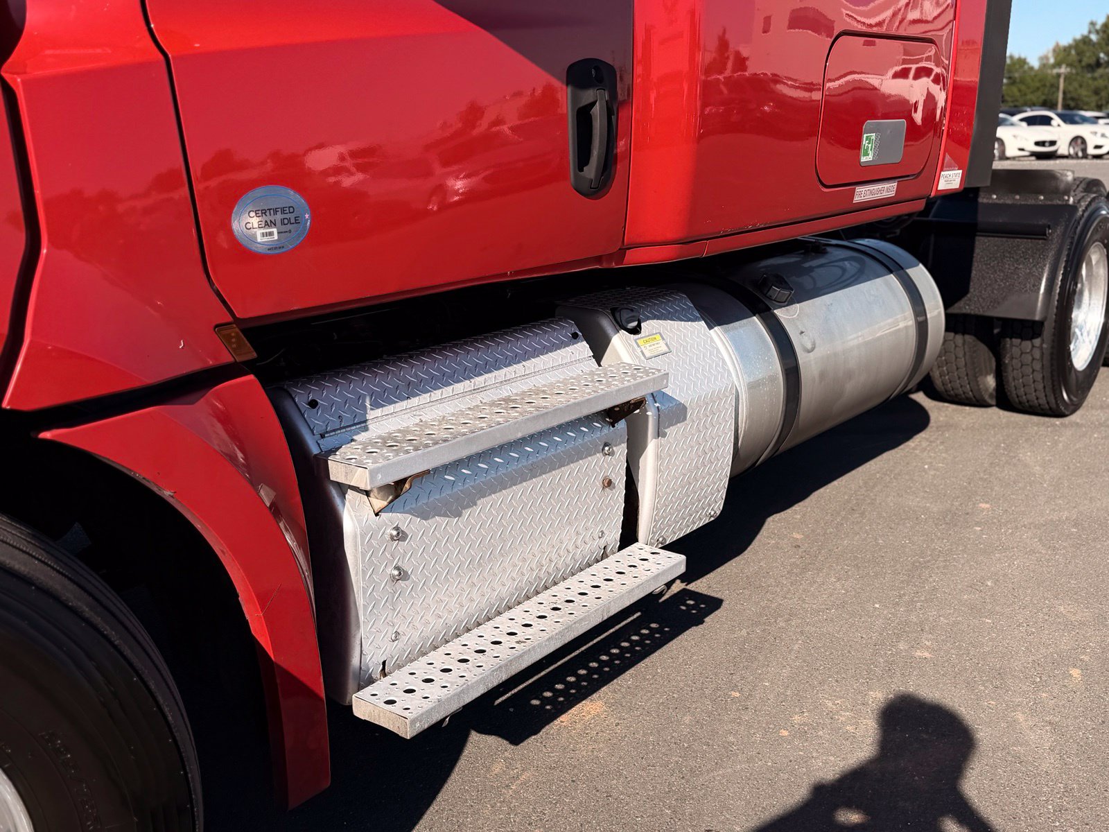 Used 2019 Freightliner Cascadia 126