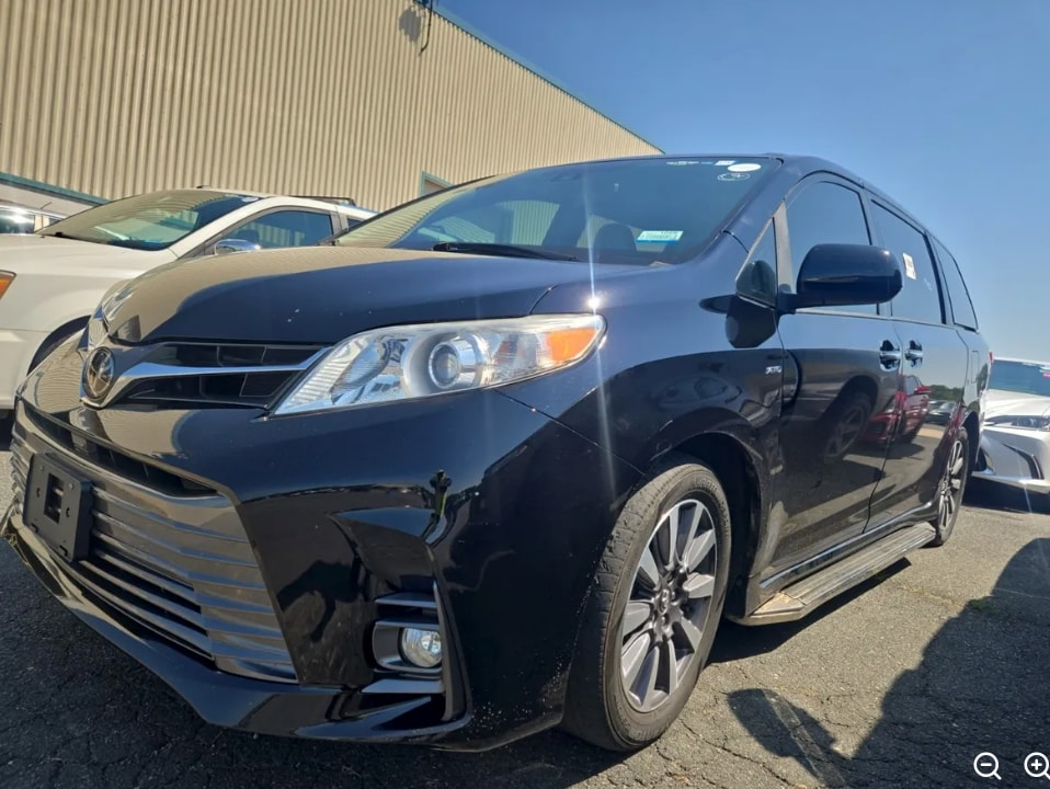 2018 Toyota Sienna