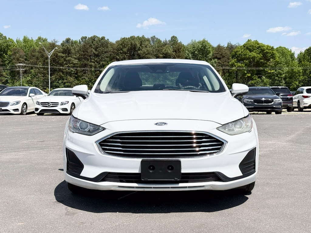 Used 2019 Ford Fusion Hybrid SE Sedan