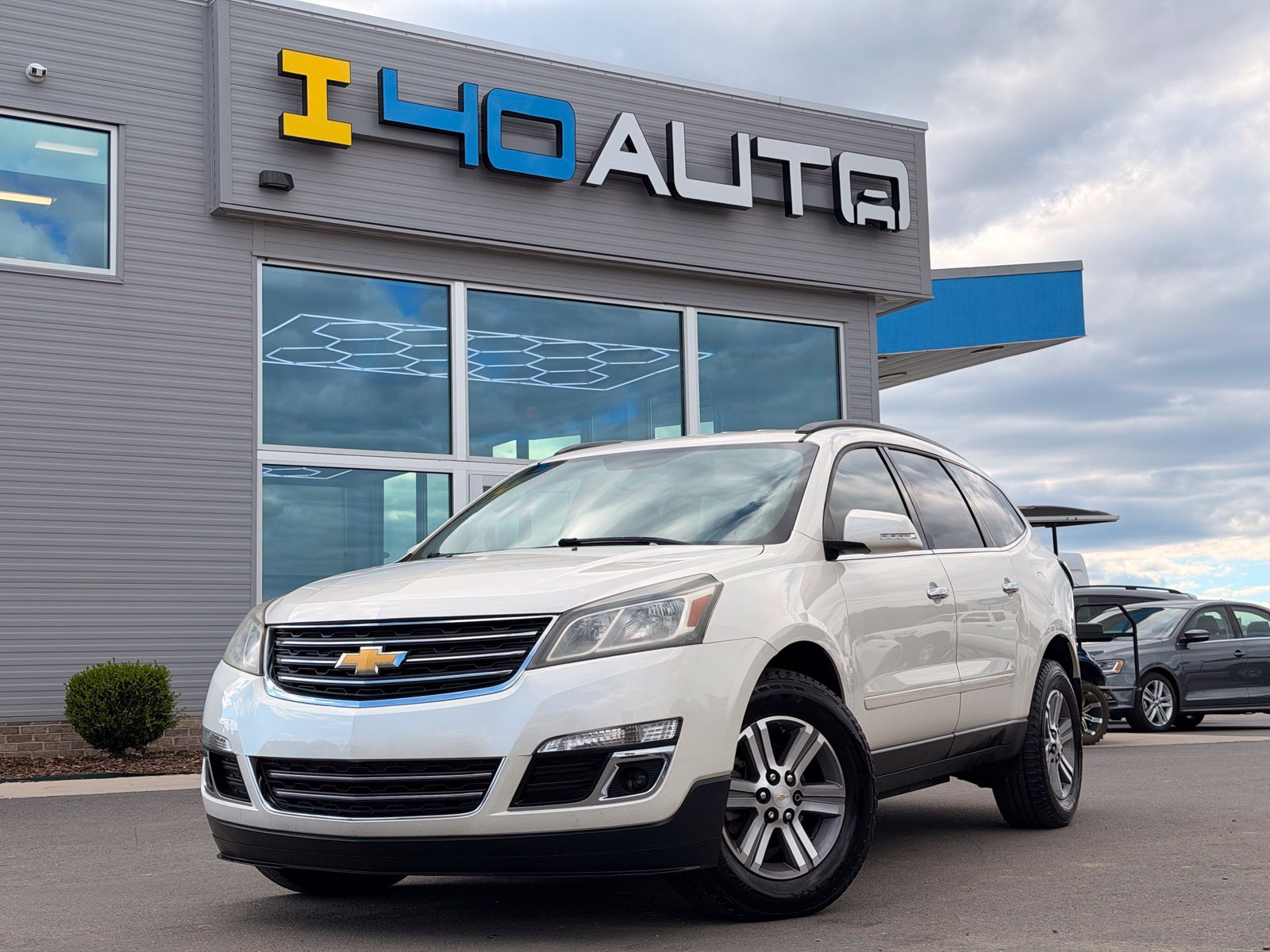 Used 2015 Chevrolet Traverse LT SUV