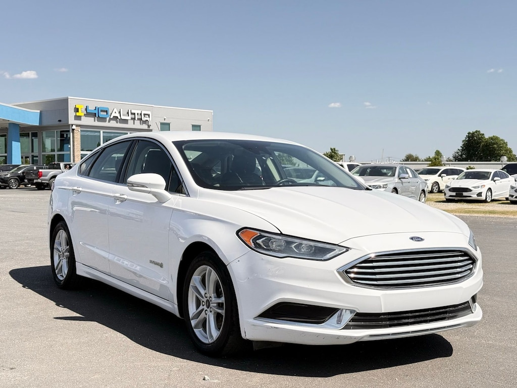 Used 2018 Ford Fusion Hybrid SE Sedan