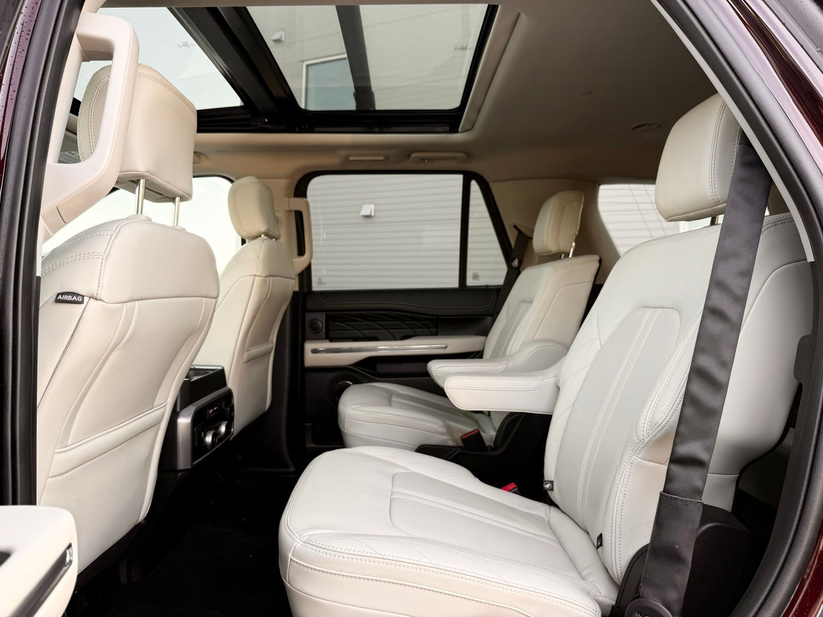 2020 Ford Expedition Platinum - Photo 18