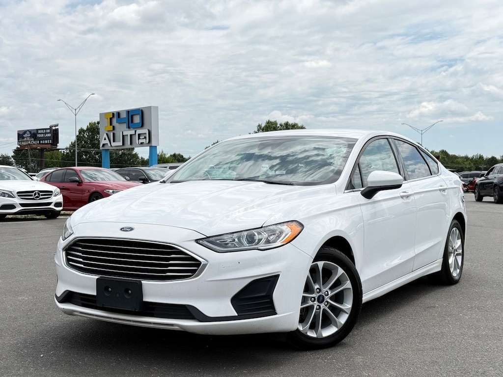 Used 2020 Ford Fusion Hybrid SE Sedan