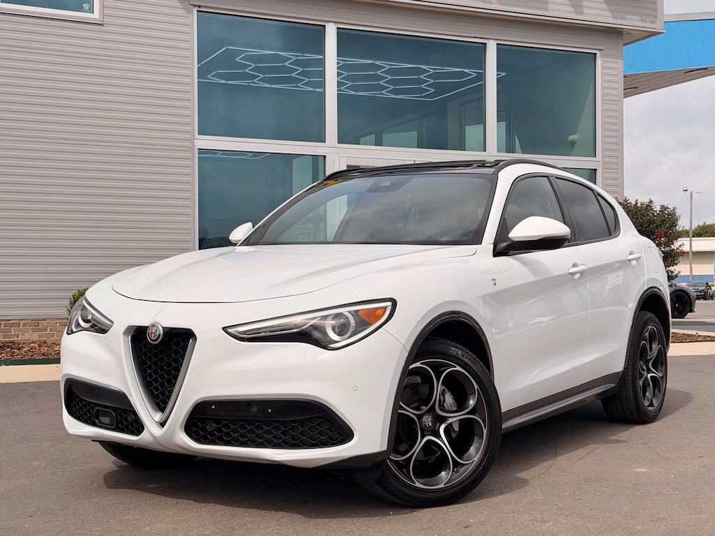 Used 2023 Alfa Romeo Stelvio Ti SUV