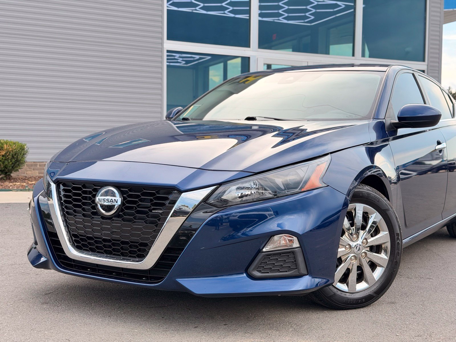 Used 2022 Nissan Altima 2.5 S Sedan