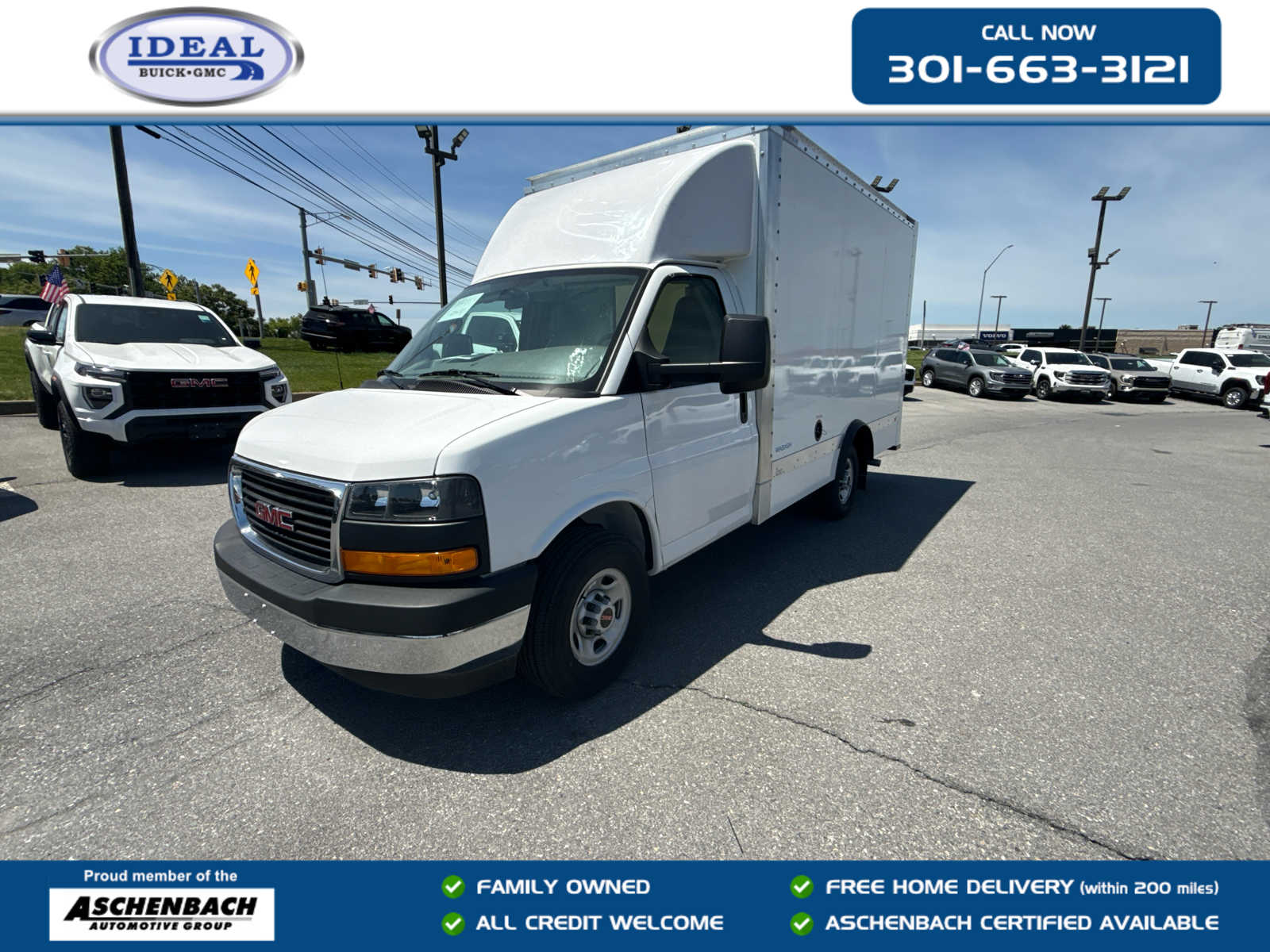 2025 GMC Savana Cutaway 3500 1WT Cutaway Van