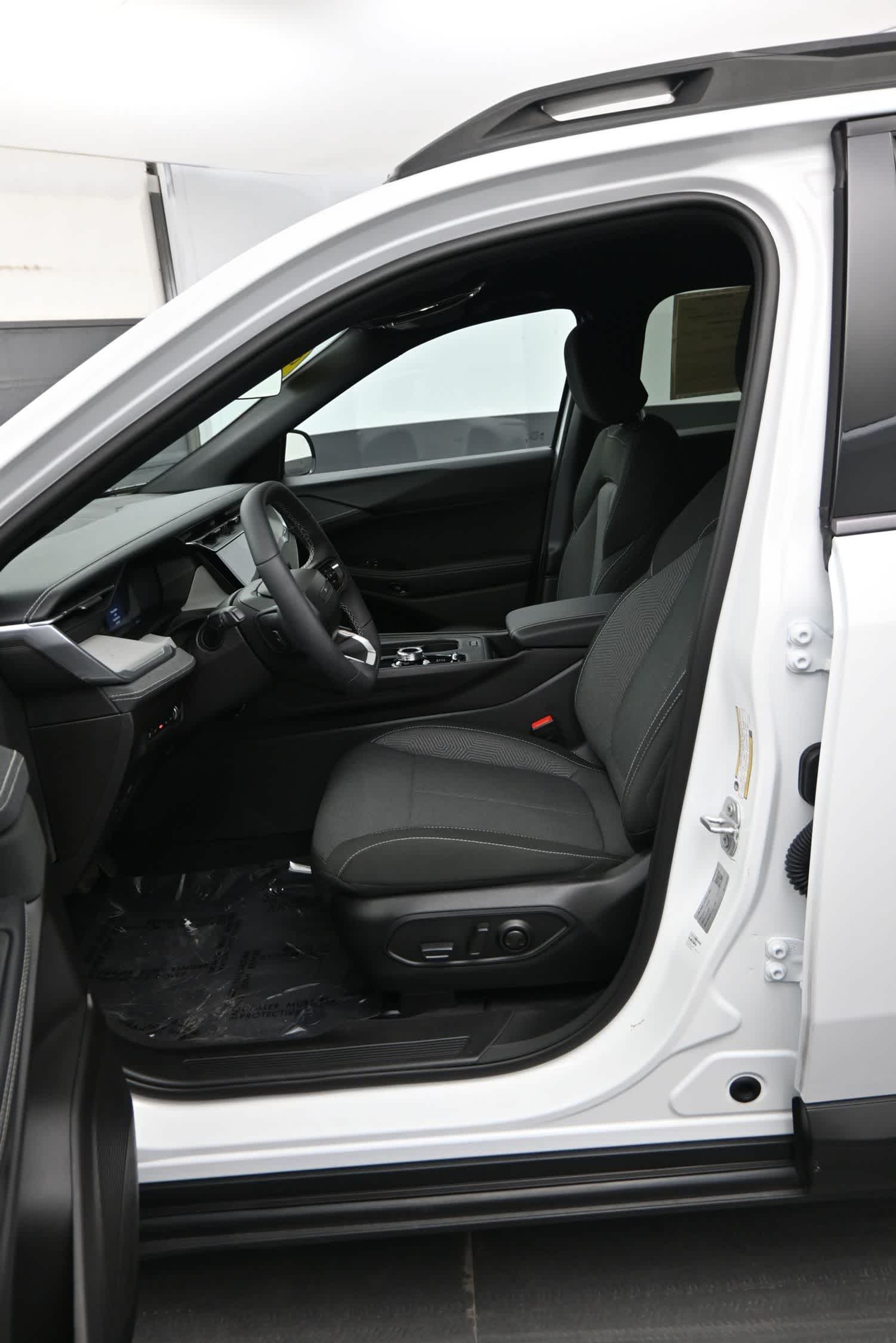 2026 Jeep Cherokee Laredo - Photo 11