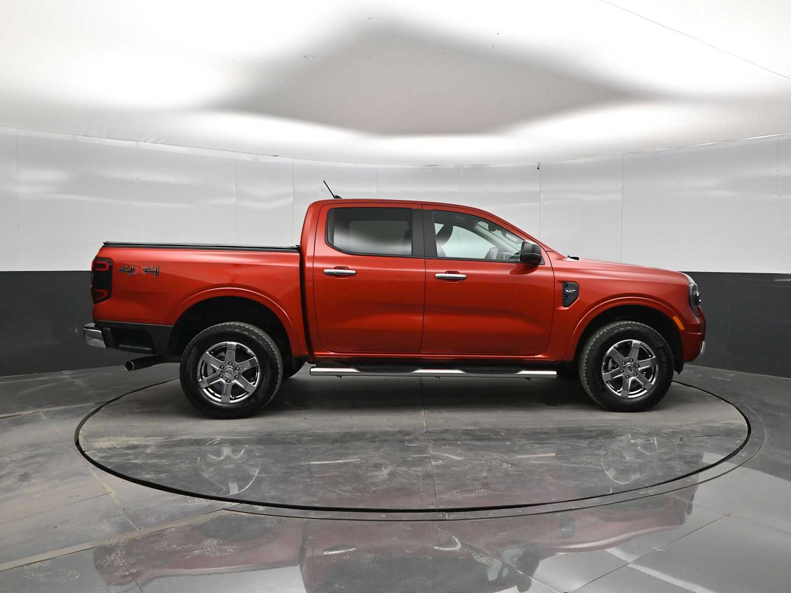2024 Ford Ranger XLT - Photo 9