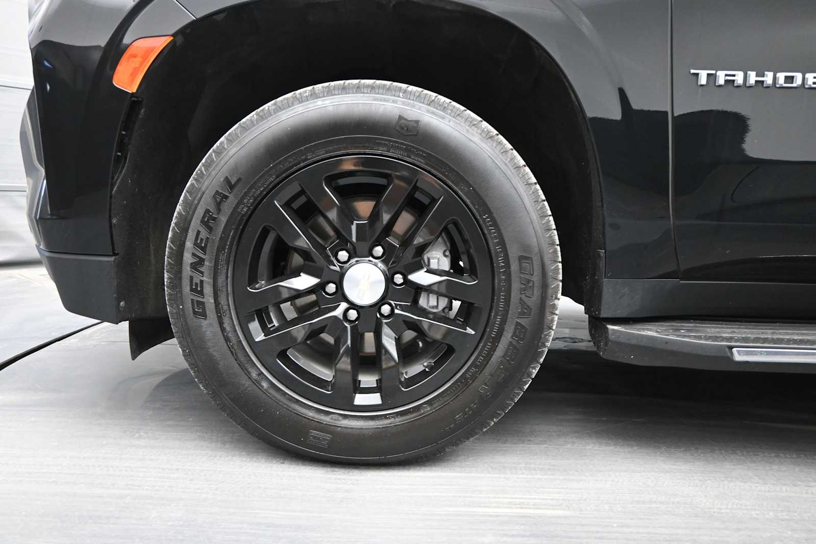 2023 Chevrolet Tahoe LT - Photo 10