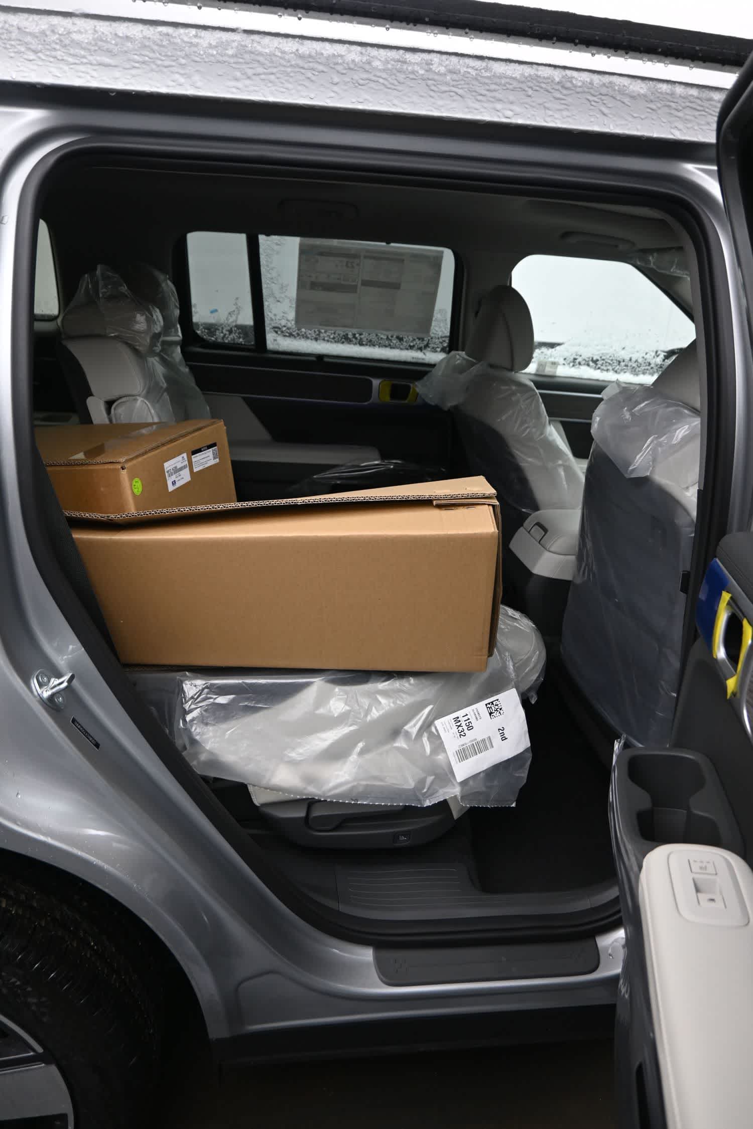 2026 Hyundai Santa Fe Limited - Photo 12