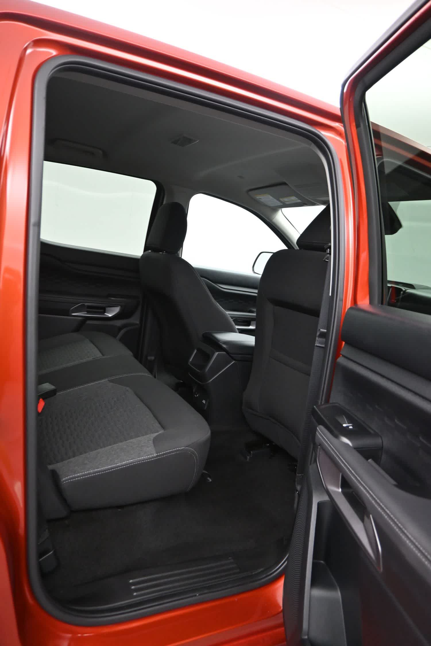 2024 Ford Ranger XLT - Photo 13