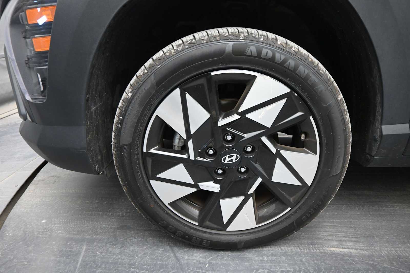 2024 Hyundai Kona SEL - Photo 10