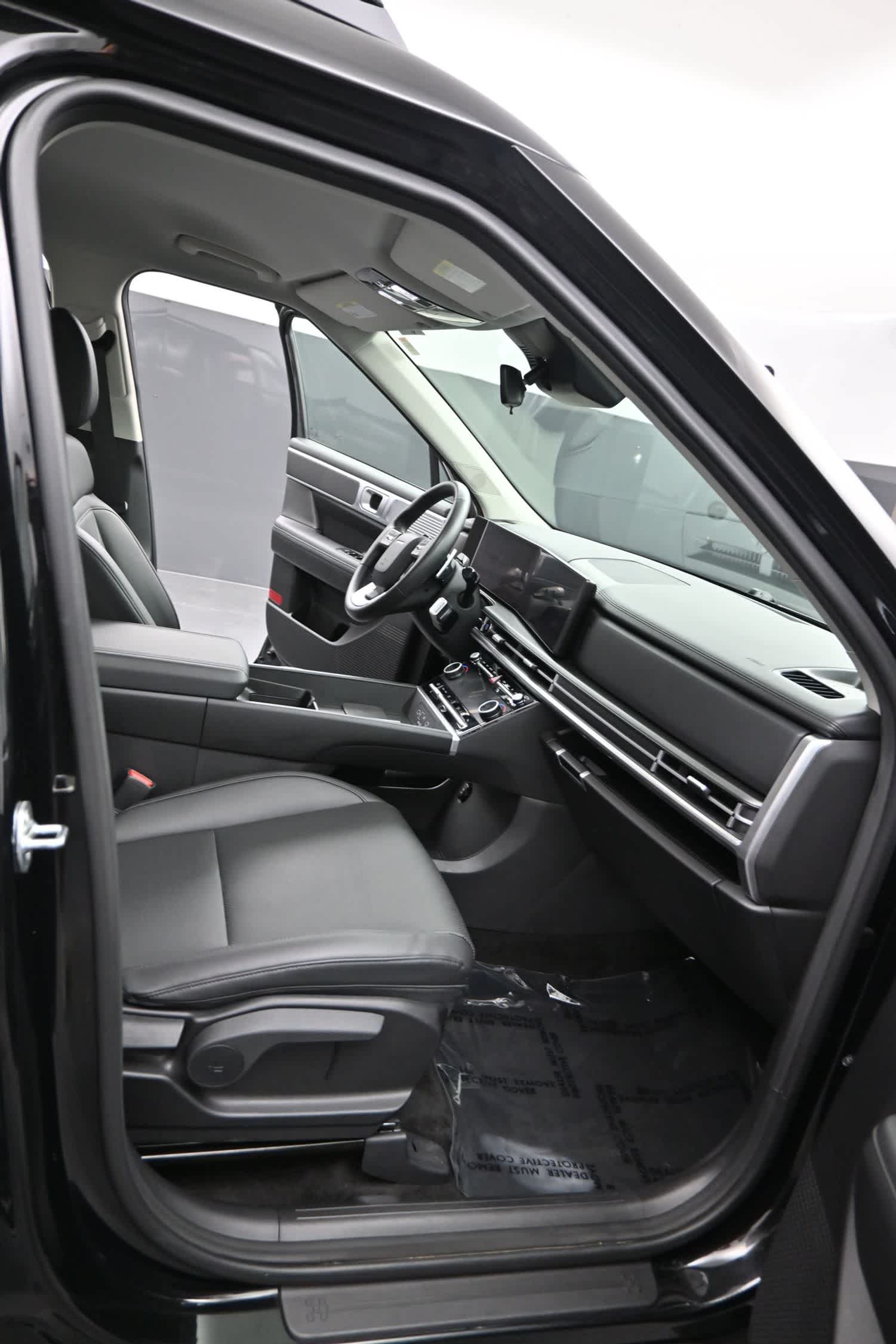 2025 Hyundai Santa Fe SEL - Photo 20