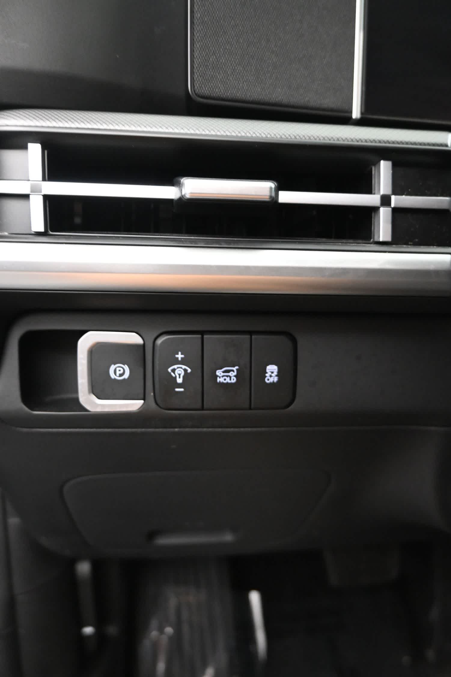 2025 Hyundai Santa Fe SEL - Photo 26