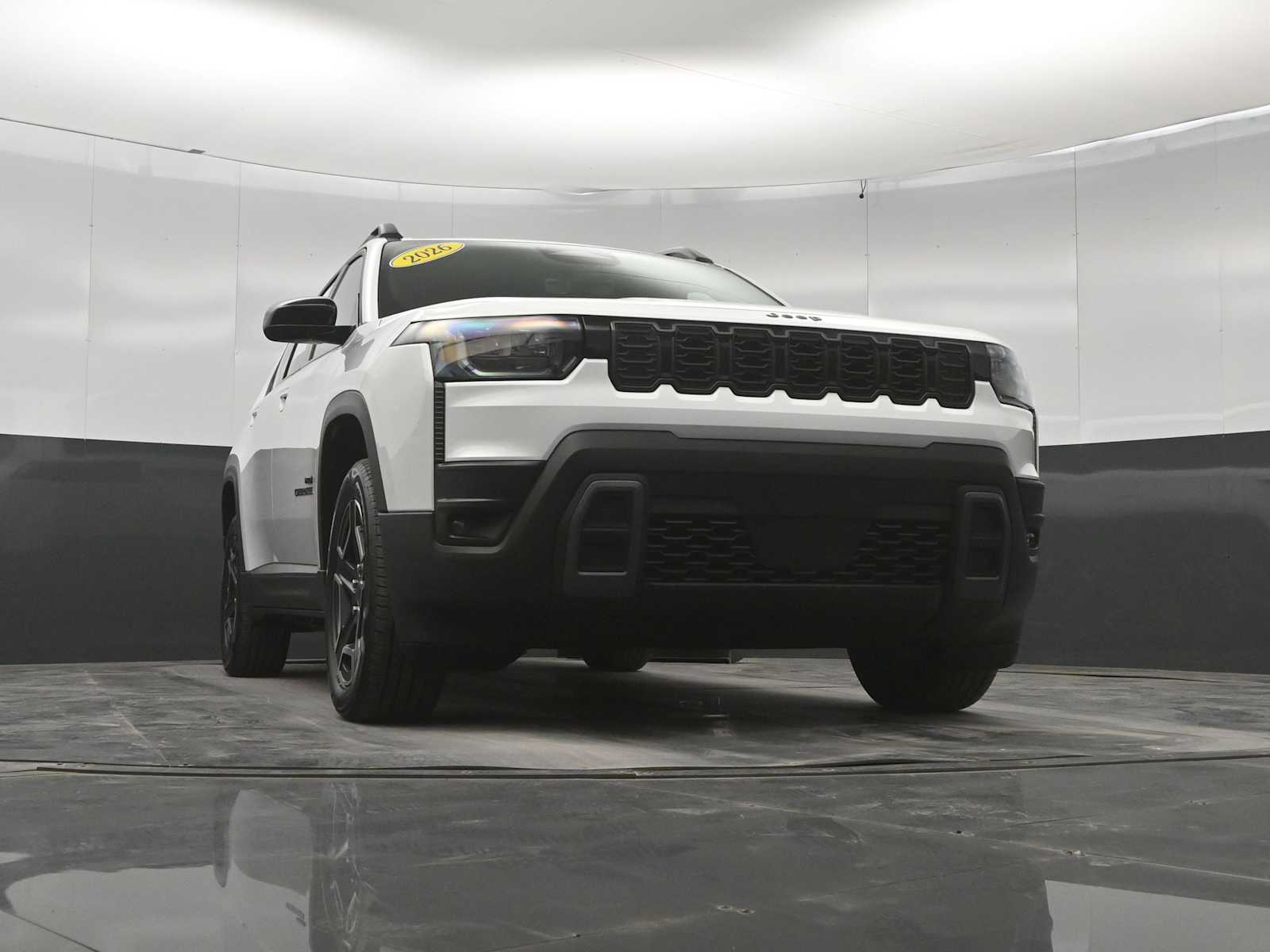 2026 Jeep Cherokee Laredo - Photo 26