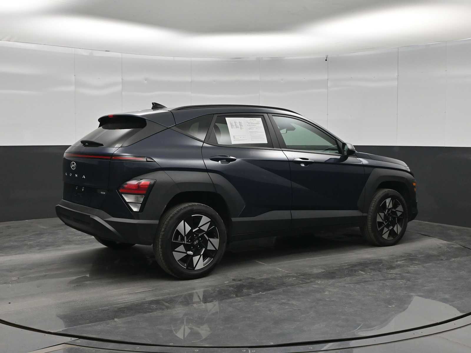 2024 Hyundai Kona SEL - Photo 7