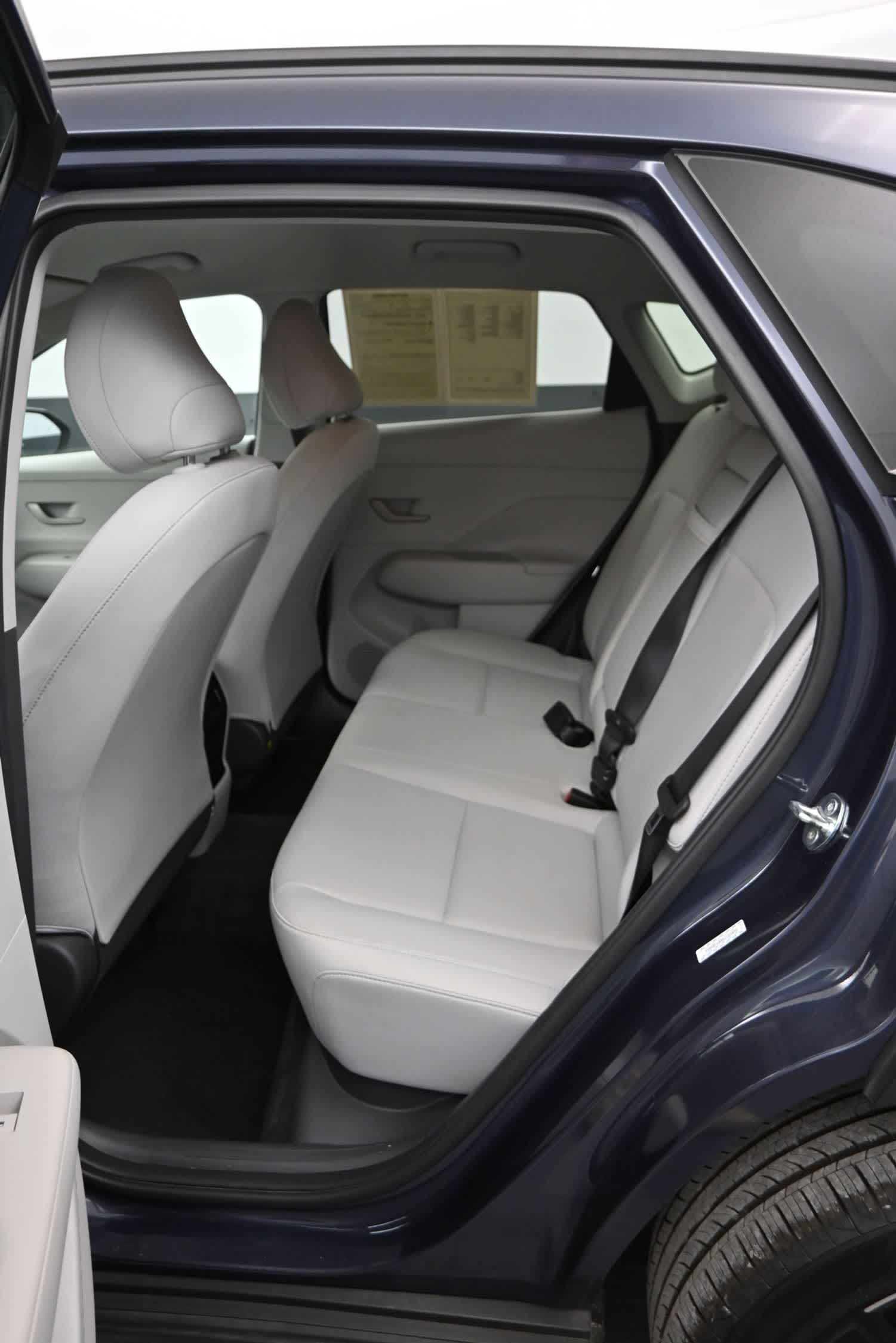 2024 Hyundai Kona SEL - Photo 12