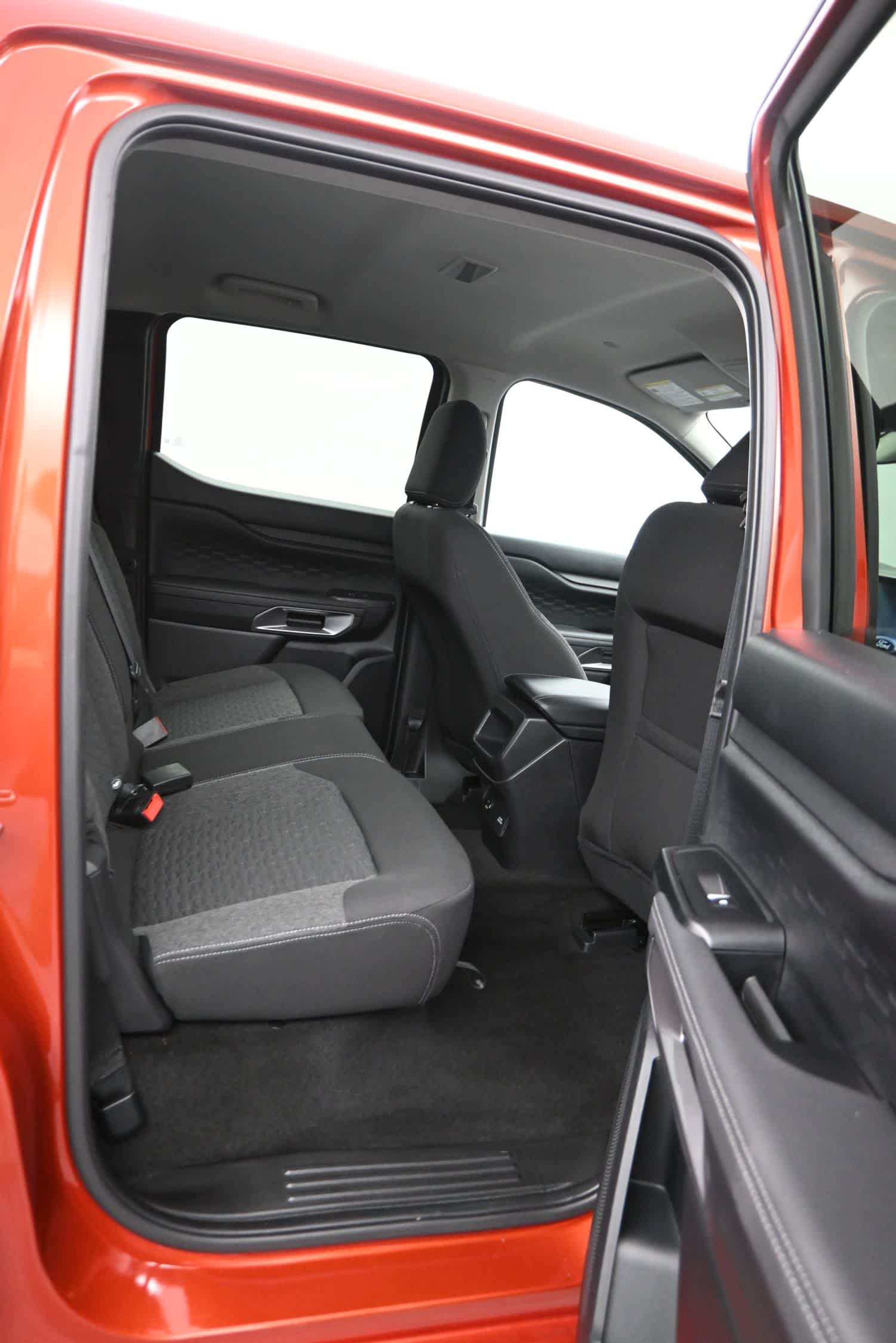2024 Ford Ranger XLT - Photo 12