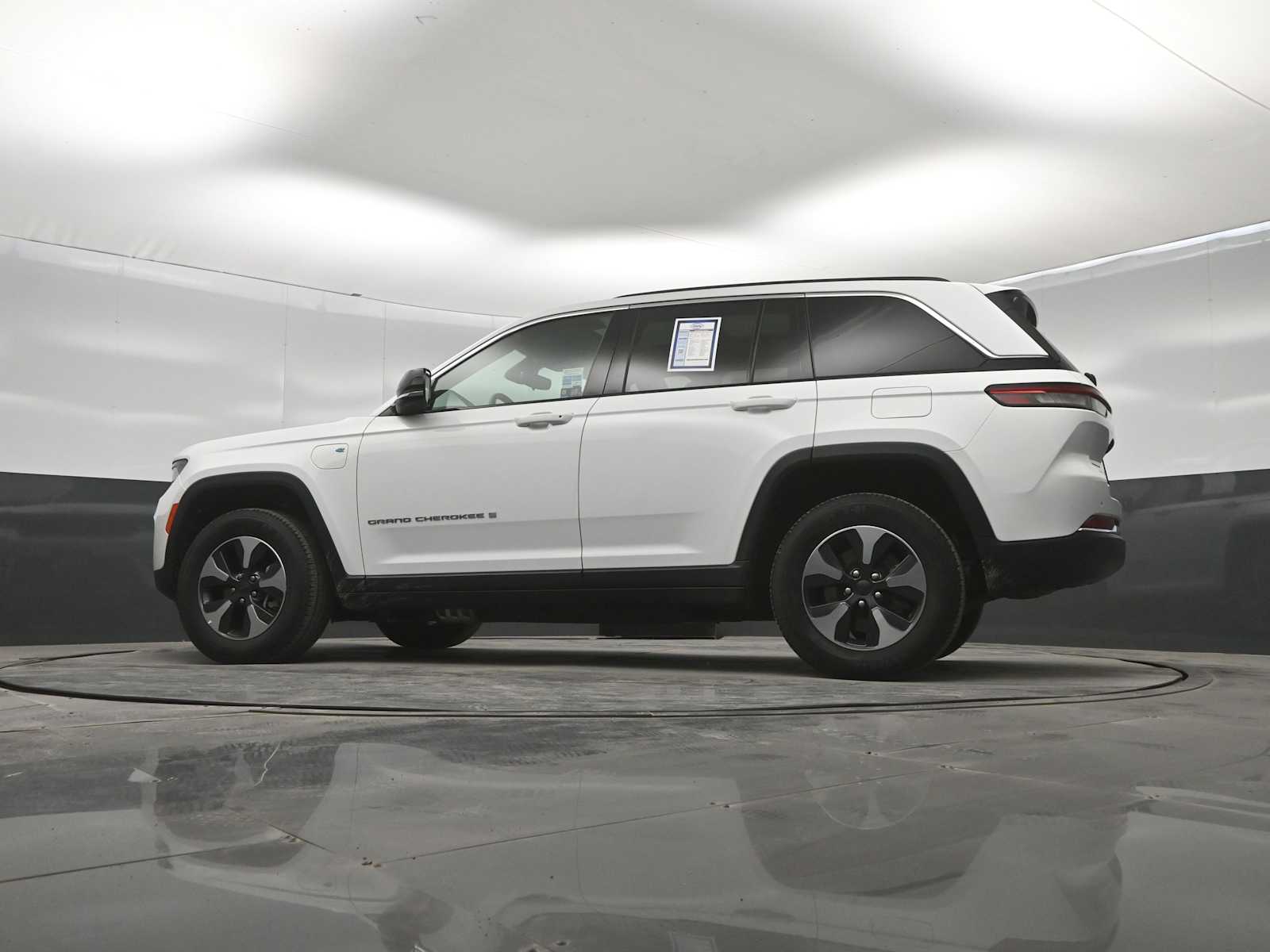 2024 Jeep Grand Cherokee 4xe - Photo 36