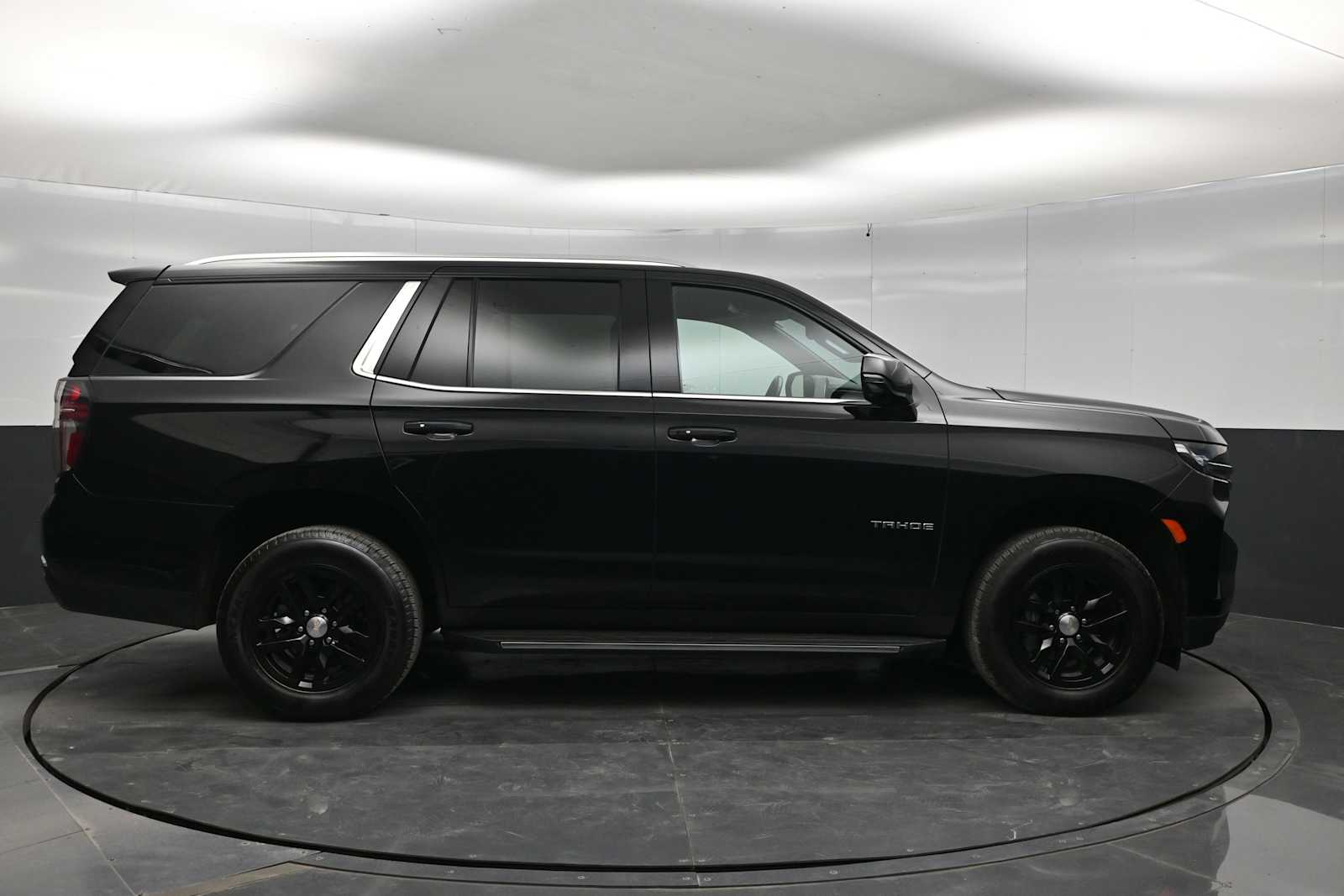 2023 Chevrolet Tahoe LT - Photo 9