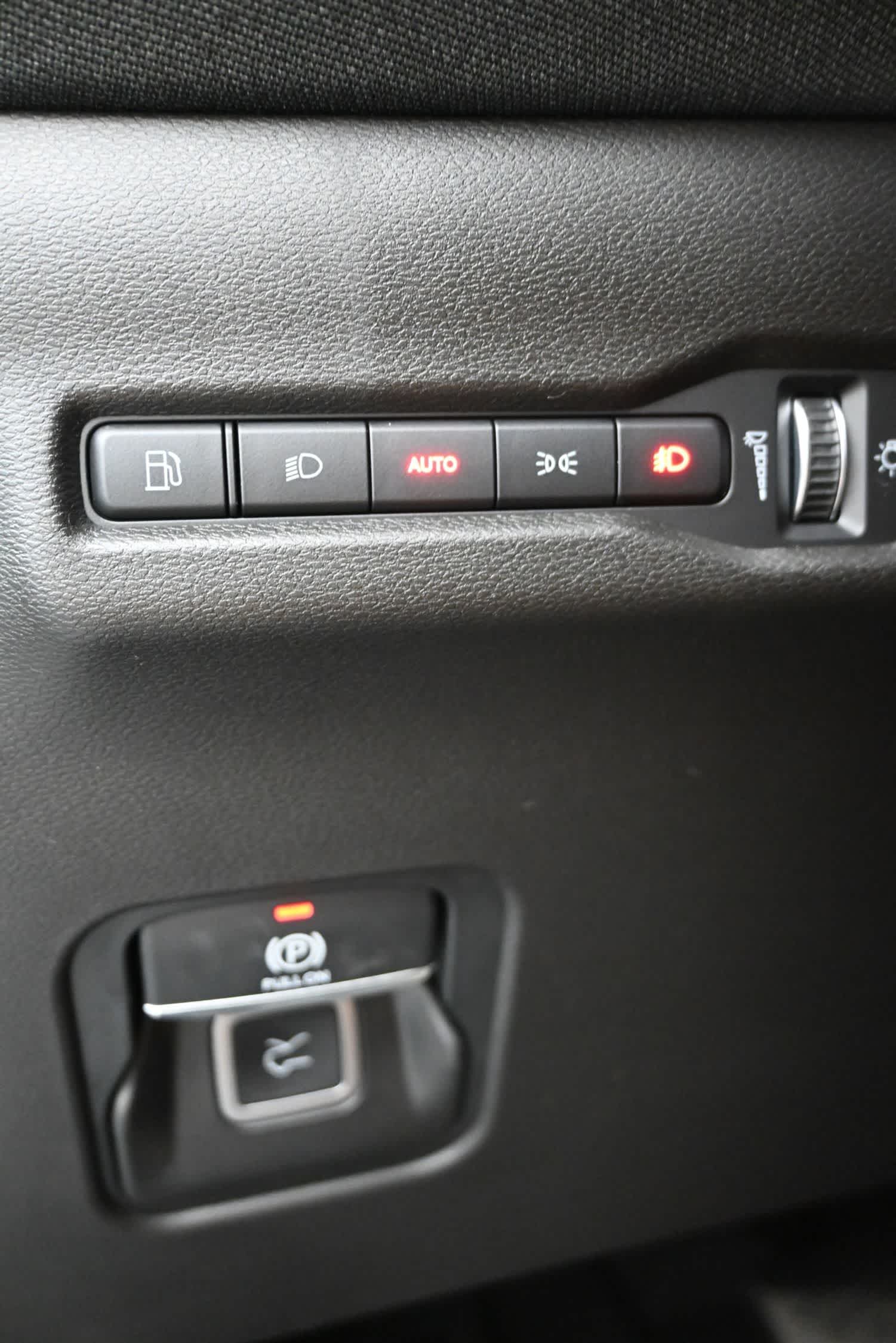 2026 Jeep Cherokee Laredo - Photo 23