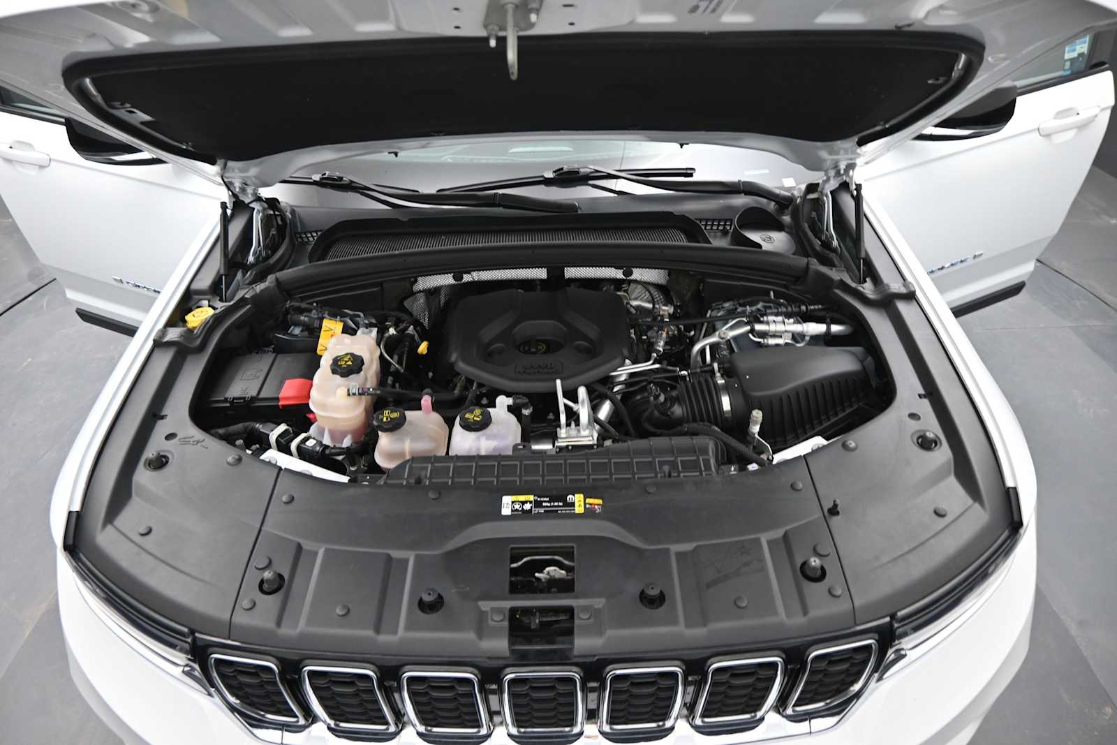2024 Jeep Grand Cherokee 4xe - Photo 23