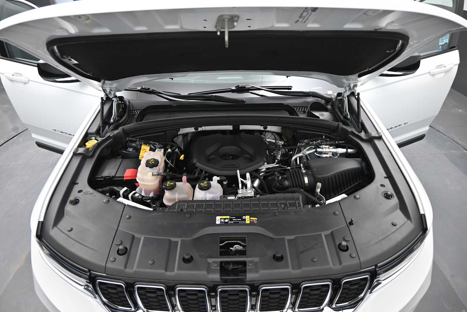 2024 Jeep Grand Cherokee 4xe - Photo 24